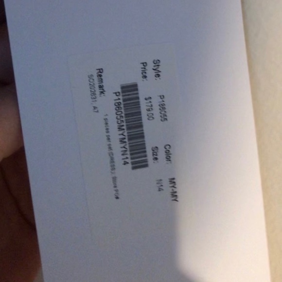 Jasmine Bridesmaids Dress - Misty Pink (Gardenia) - Picture 3 of 4